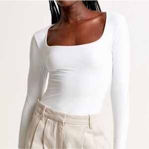 Abercrombie & Fitch White Long Sleeve Square Neck Top